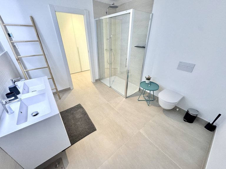 Apartment for Sale in Fuengirola, Malaga 18