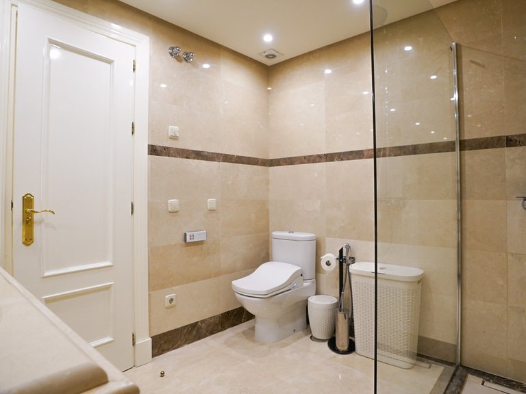 Apartment for Sale in Puerto Banús, Malaga 12
