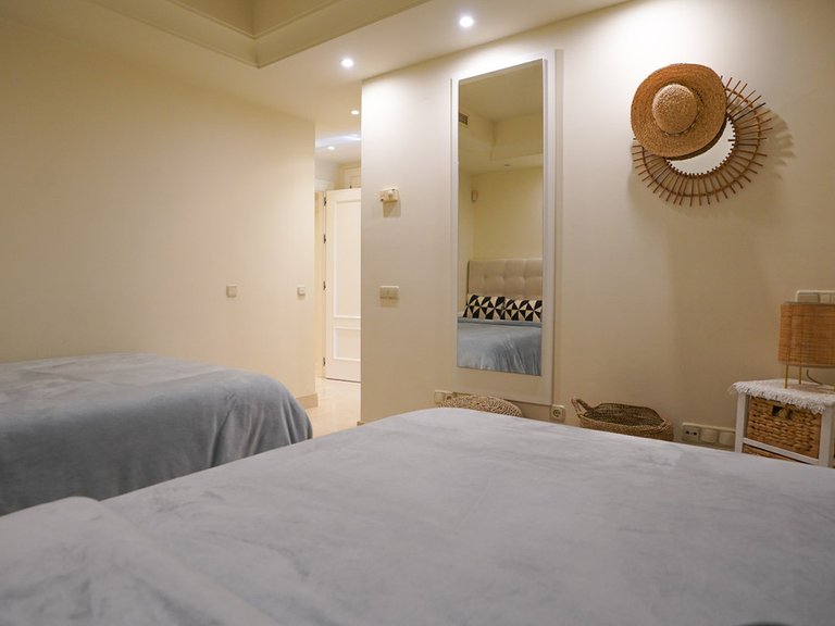 Apartment for Sale in Puerto Banús, Malaga 14