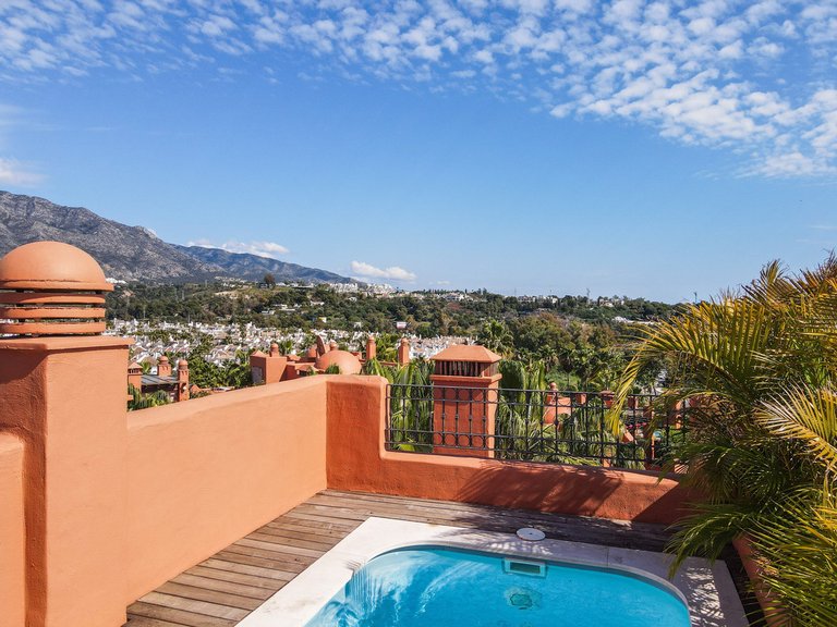 Apartment for Sale in Puerto Banús, Malaga 26