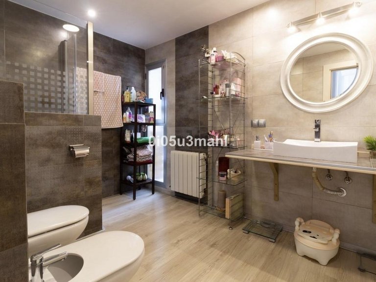 Villa for Sale in Pinares De San Antón, Malaga 13