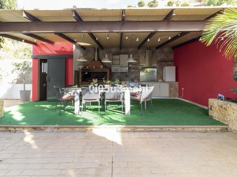 Villa for Sale in Pinares De San Antón, Malaga 18