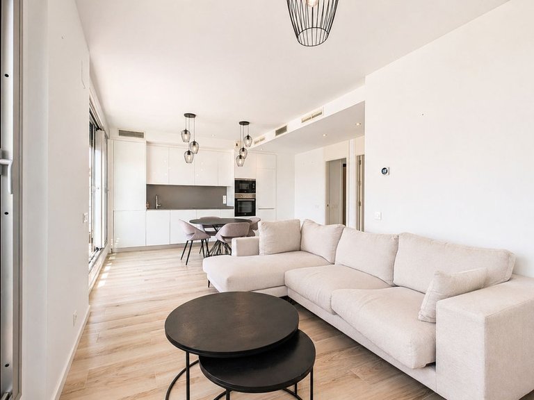 Apartment for Sale in New Golden Mile, Malaga 13