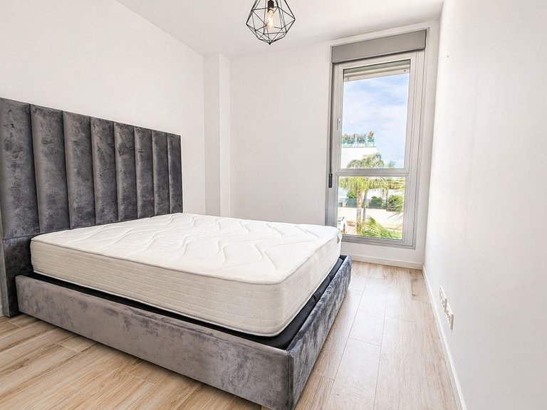Apartment for Sale in New Golden Mile, Malaga 15