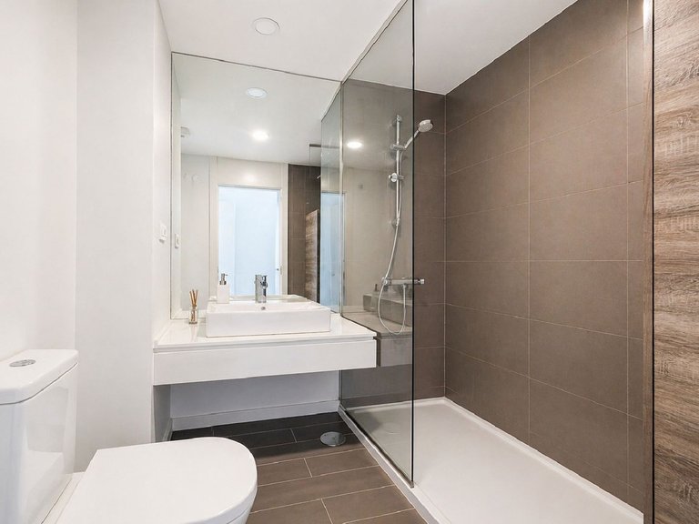 Apartment for Sale in New Golden Mile, Malaga 17