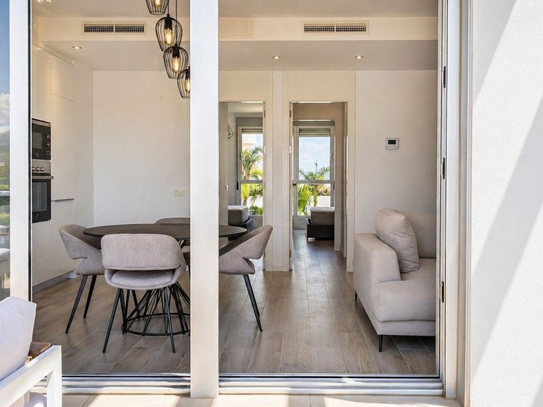 Apartment for Sale in New Golden Mile, Malaga 7