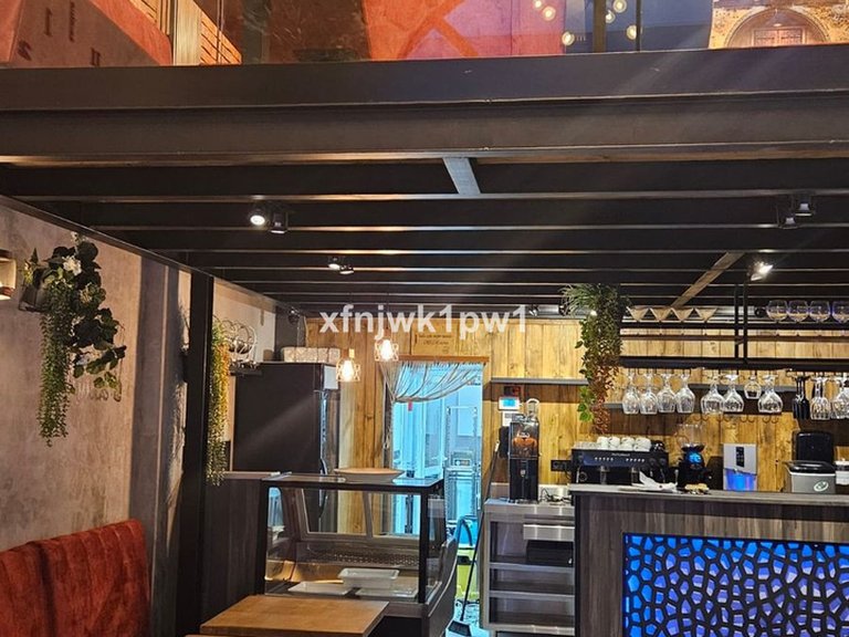 Commercial for Sale in Calahonda, Malaga 14