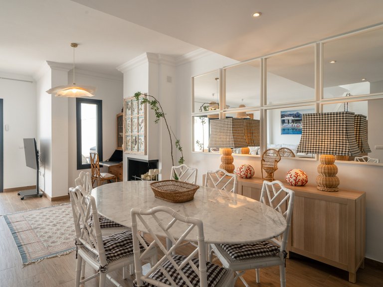Villa for Sale in La Mairena, Malaga 15