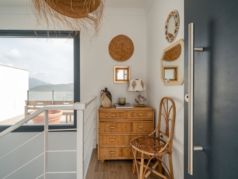 Villa for Sale in La Mairena, Malaga 35