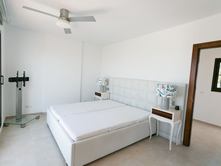 Apartment for Sale in Altos De Los Monteros, Malaga 18