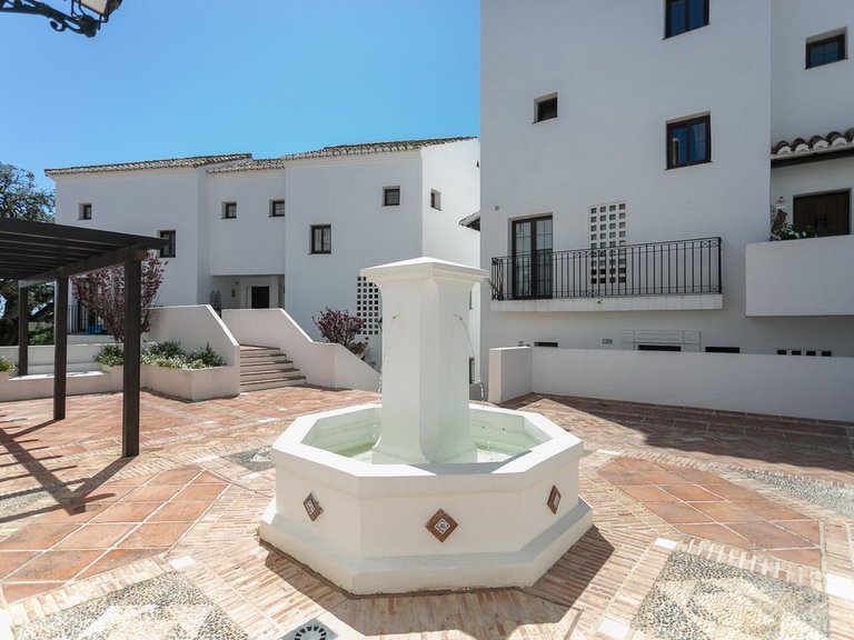 Apartment for Sale in Altos De Los Monteros, Malaga 47