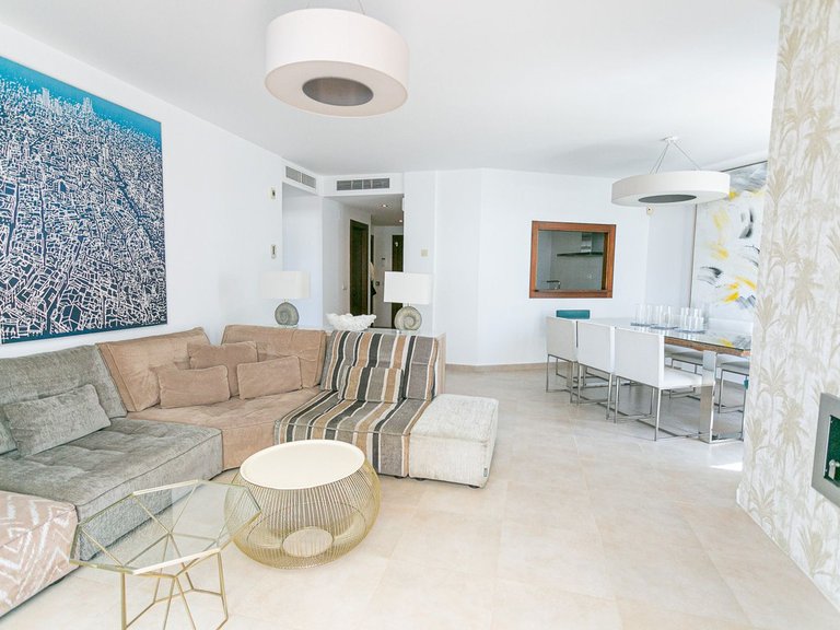Apartment for Sale in Altos De Los Monteros, Malaga 5