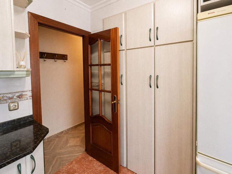 Apartment for Sale in Martiricos, Malaga 5
