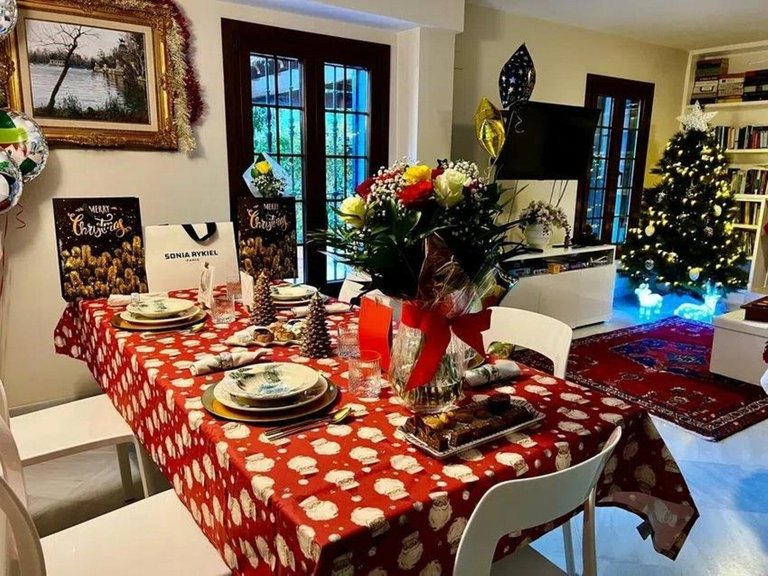 Villa for Sale in Guadalmina Baja, Malaga 4
