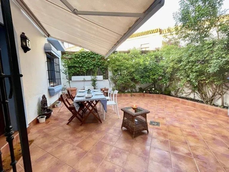 Villa for Sale in Guadalmina Baja, Malaga 6