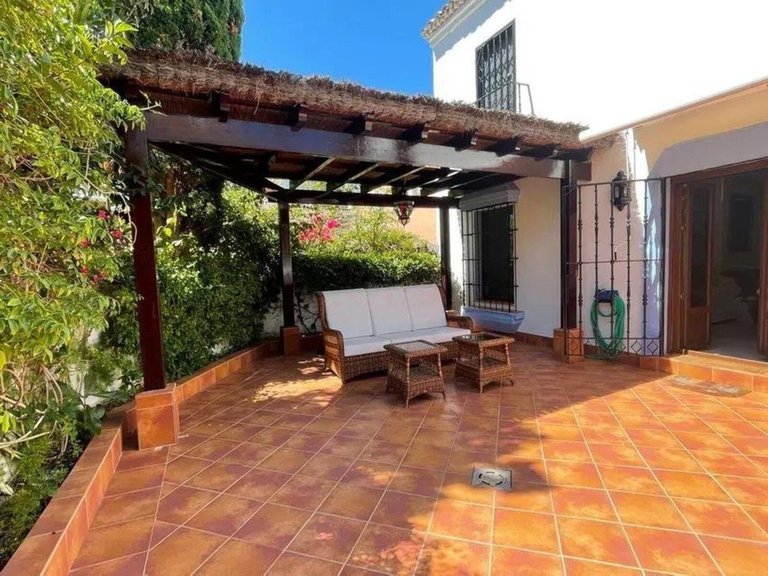 Villa for Sale in Guadalmina Baja, Malaga 7