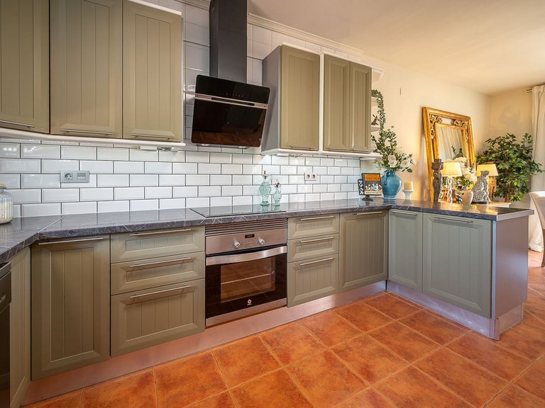 Villa for Sale in Coín, Malaga 10