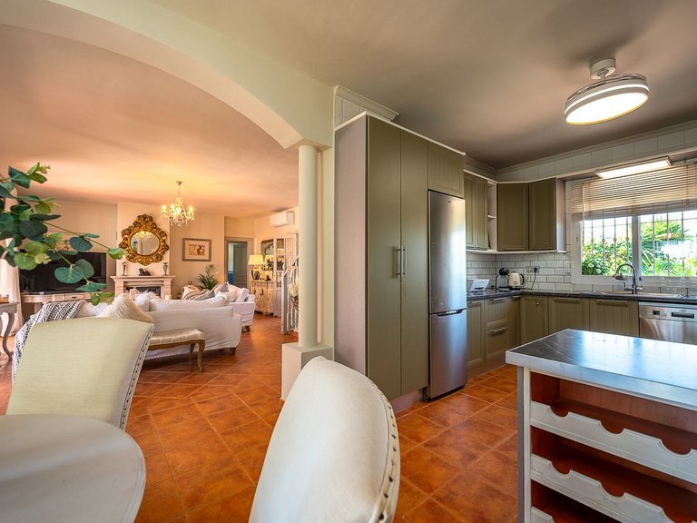 Villa for Sale in Coín, Malaga 11