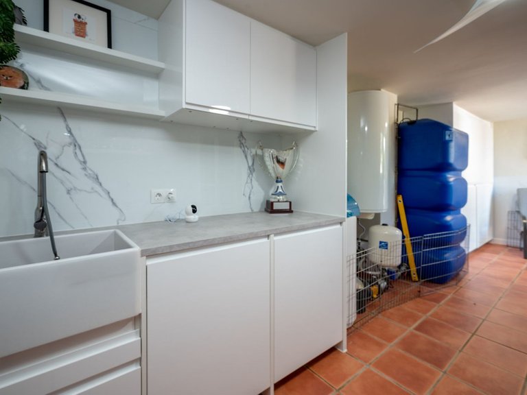 Villa for Sale in Coín, Malaga 38