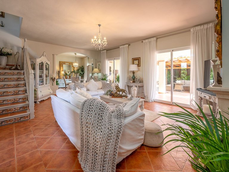 Villa for Sale in Coín, Malaga 4
