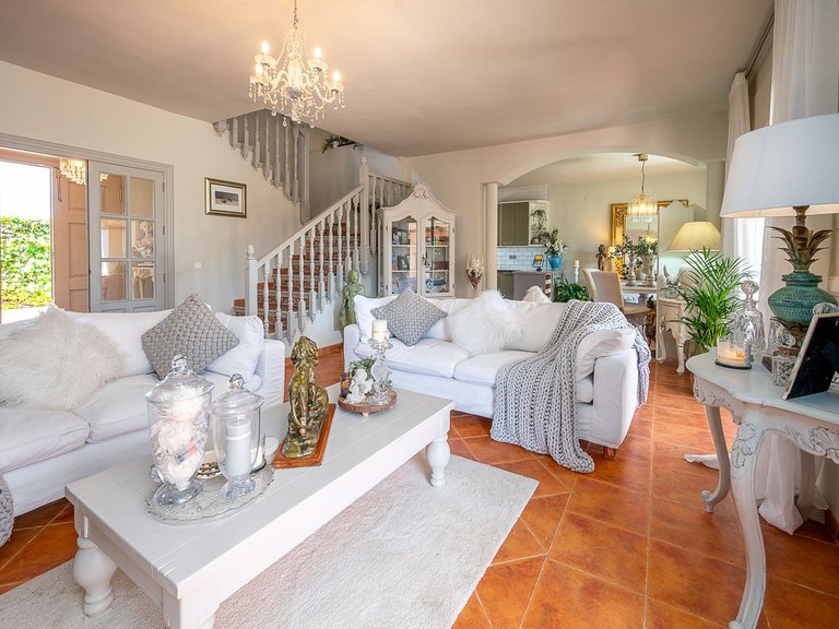 Villa for Sale in Coín, Malaga 7