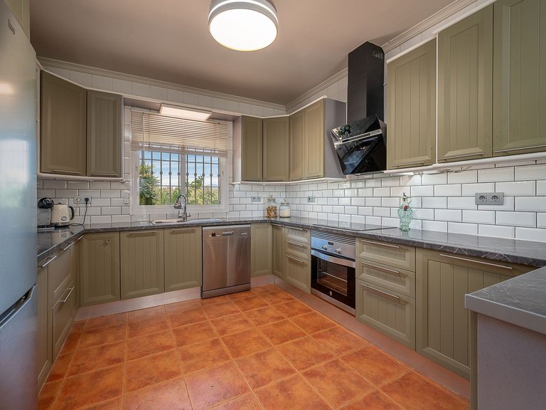 Villa for Sale in Coín, Malaga 9