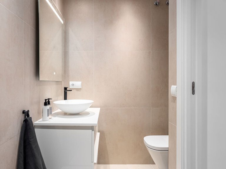 Apartment for Sale in Nueva Andalucía, Malaga 12