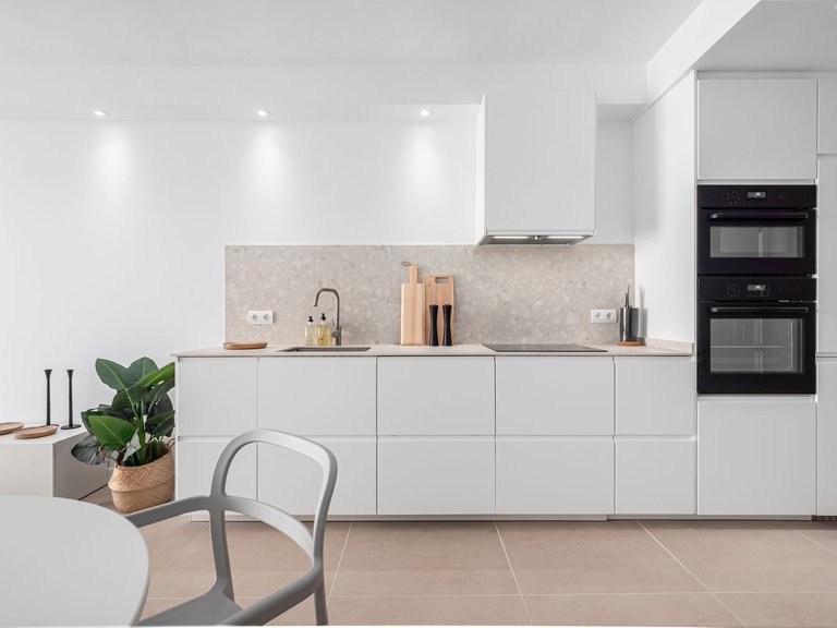 Apartment for Sale in Nueva Andalucía, Malaga 4