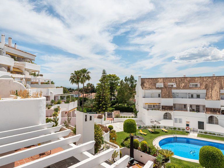Apartment for Sale in Nueva Andalucía, Malaga 7
