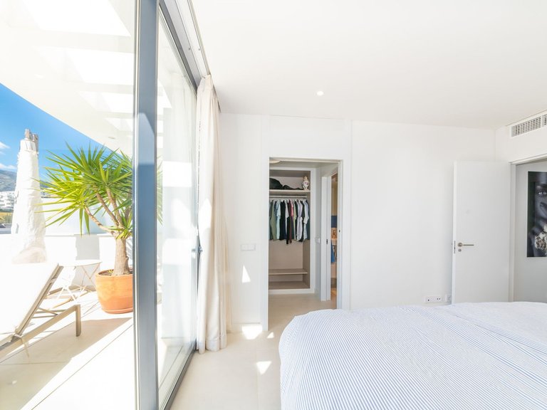 Apartment for Sale in Fuengirola, Malaga 14