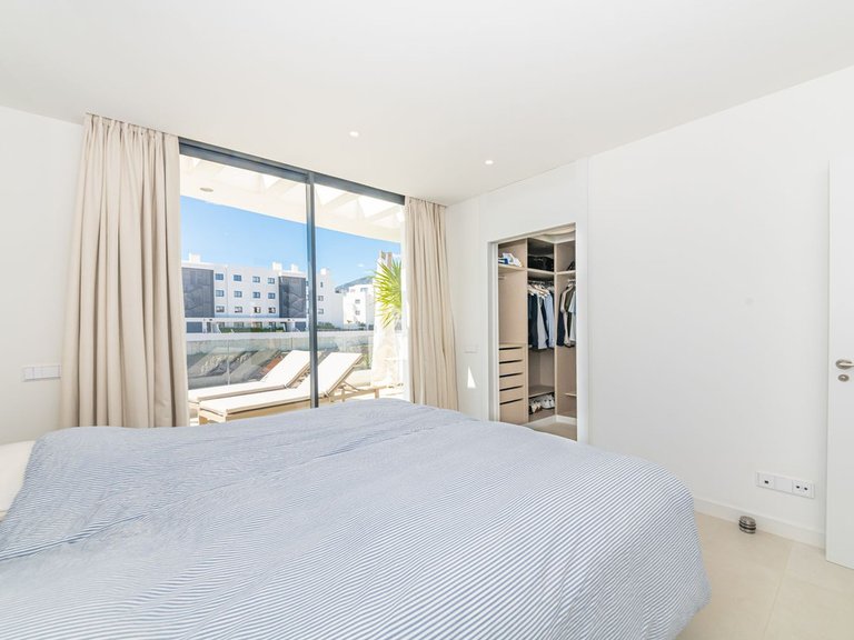 Apartment for Sale in Fuengirola, Malaga 17