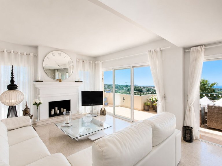 Penthouse for Sale in Elviria, Malaga 1