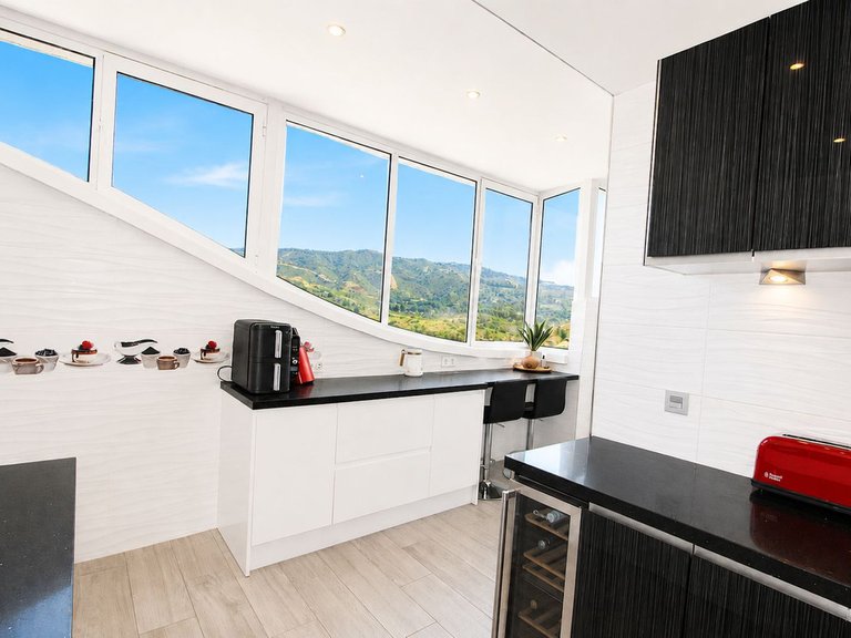 Penthouse for Sale in Elviria, Malaga 13