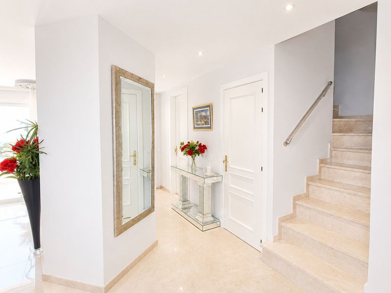 Penthouse for Sale in Elviria, Malaga 30