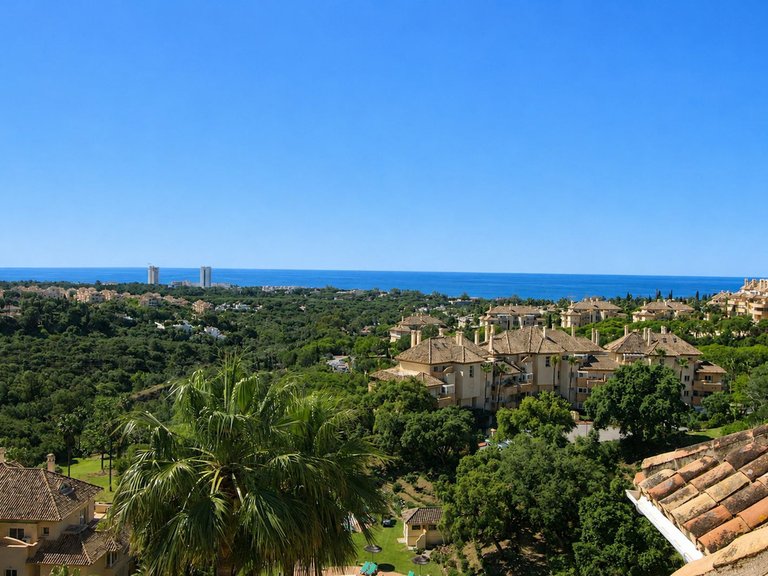 Penthouse for Sale in Elviria, Malaga 42