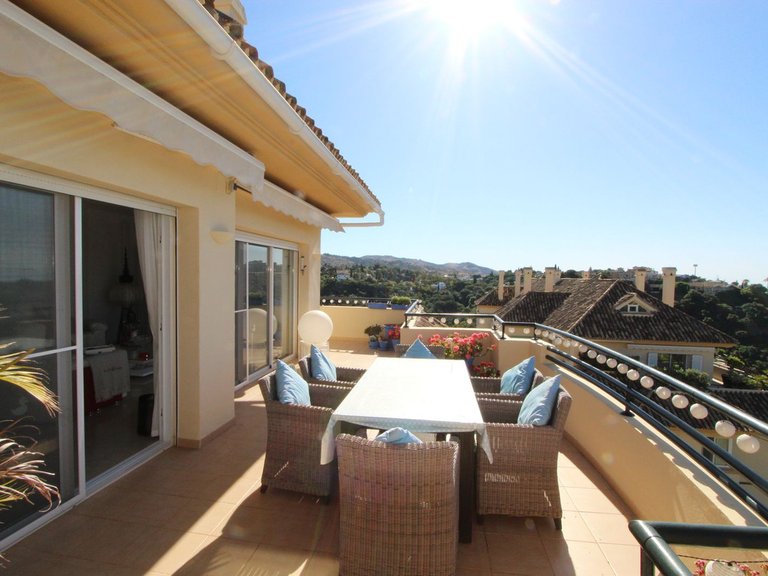 Penthouse for Sale in Elviria, Malaga 8