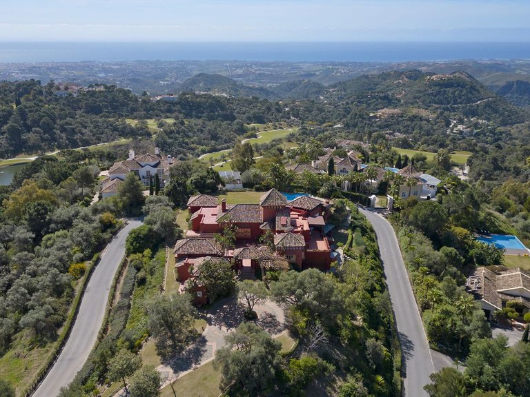 Villa for Sale in La Zagaleta, Malaga 7