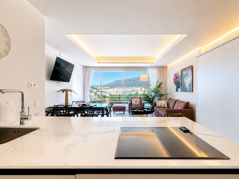 Apartment for Sale in Estepona, Malaga 10