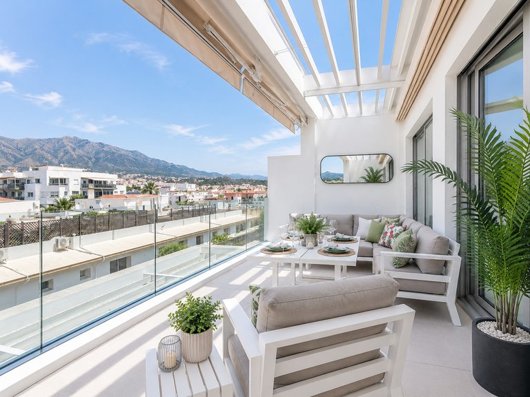 Apartment for Sale in Estepona, Malaga 2