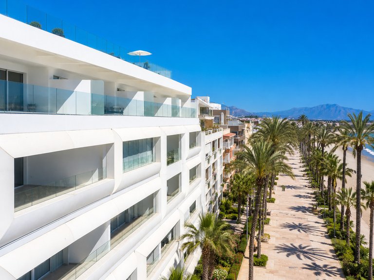 Apartment for Sale in Estepona, Malaga 40
