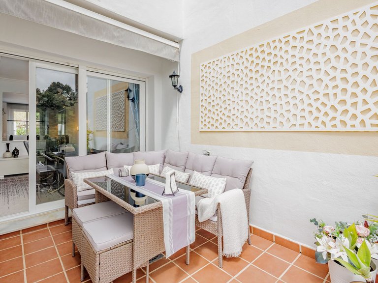 Villa for Sale in Alhaurin Golf, Malaga 14
