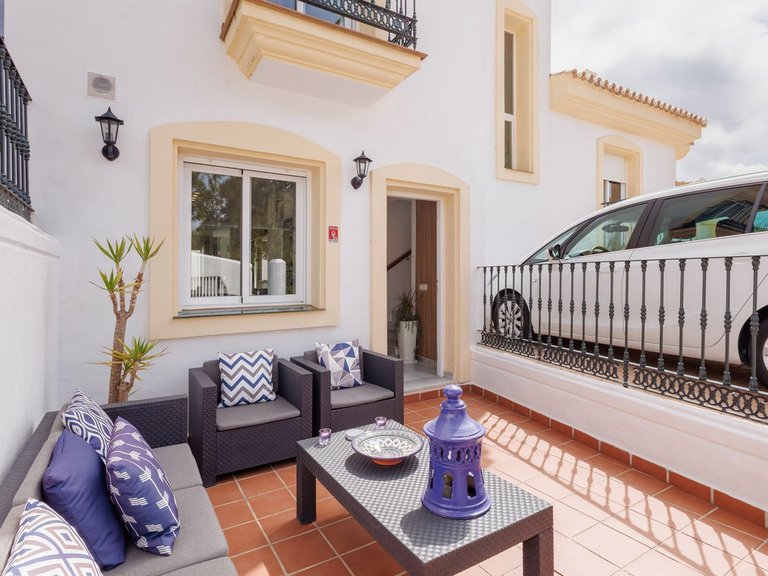 Villa for Sale in Alhaurin Golf, Malaga 2