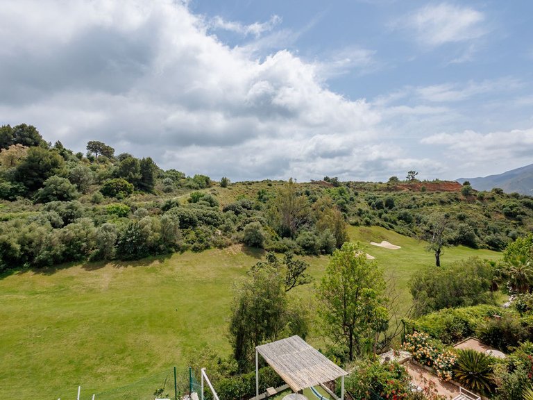 Villa for Sale in Alhaurin Golf, Malaga 30