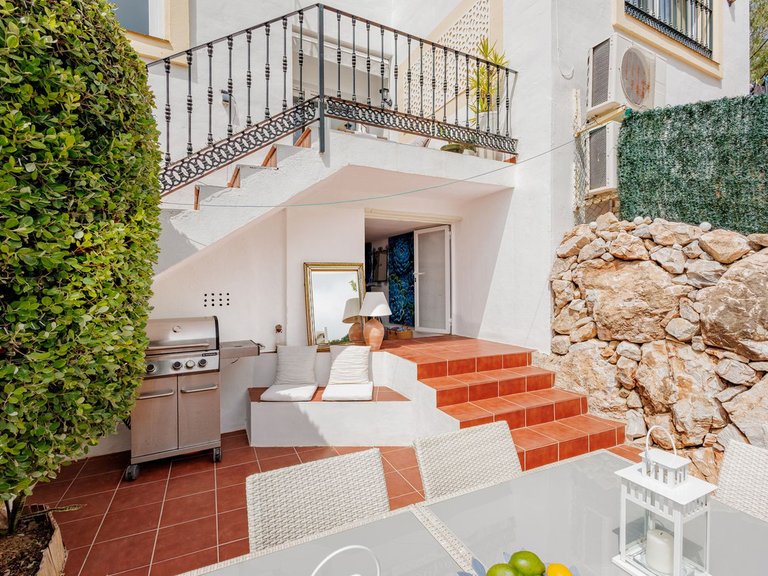 Villa for Sale in Alhaurin Golf, Malaga 37