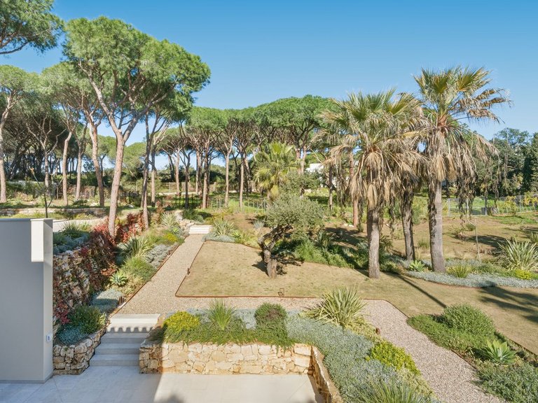 Villa for Sale in Hacienda Las Chapas, Malaga 21