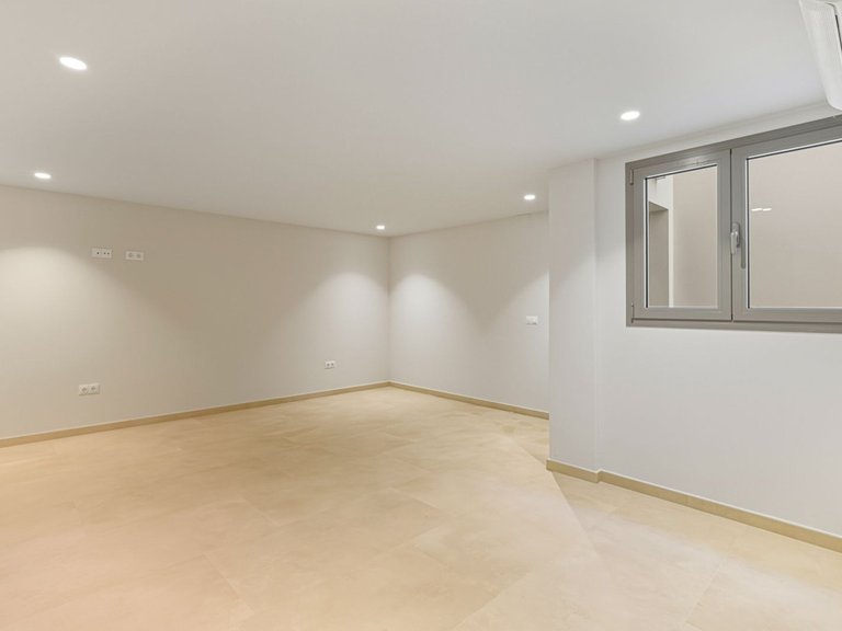 Villa for Sale in Hacienda Las Chapas, Malaga 43