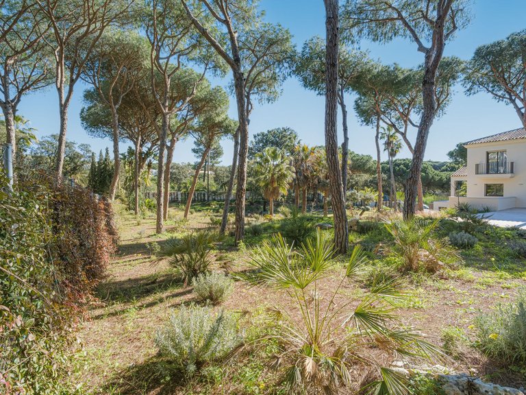 Villa for Sale in Hacienda Las Chapas, Malaga 47