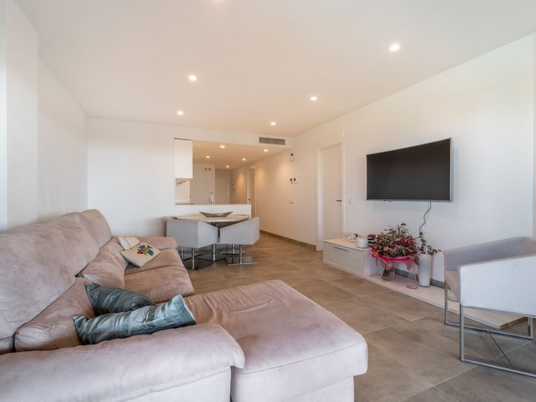 Apartment for Sale in Benalmadena, Malaga 11
