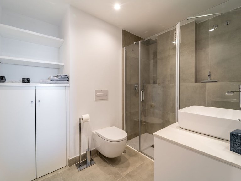 Apartment for Sale in Benalmadena, Malaga 6