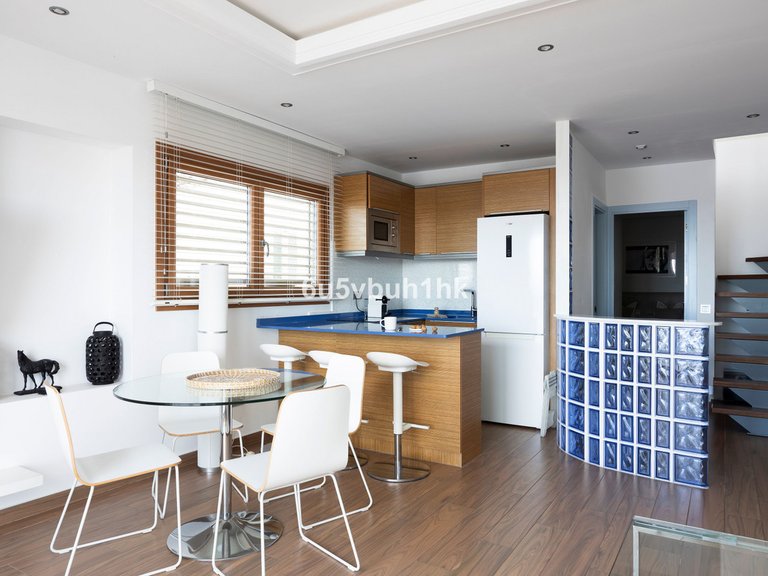 Apartment for Sale in Puerto Banús, Malaga 11